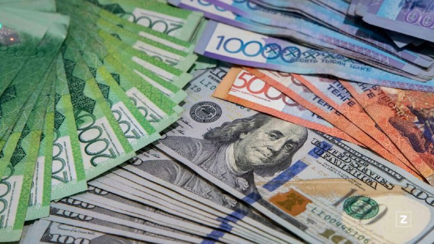 Валюта казахстана. Тенге к доллару. Деньги тенге. Казахский тенге. Иностранная валюта.
