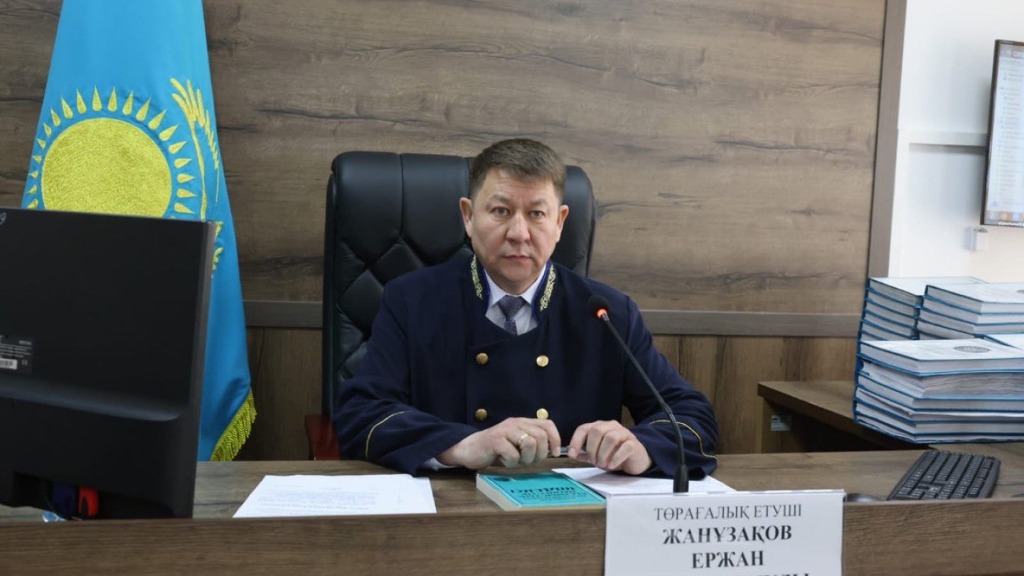 Қатты айқаймен орыс порно