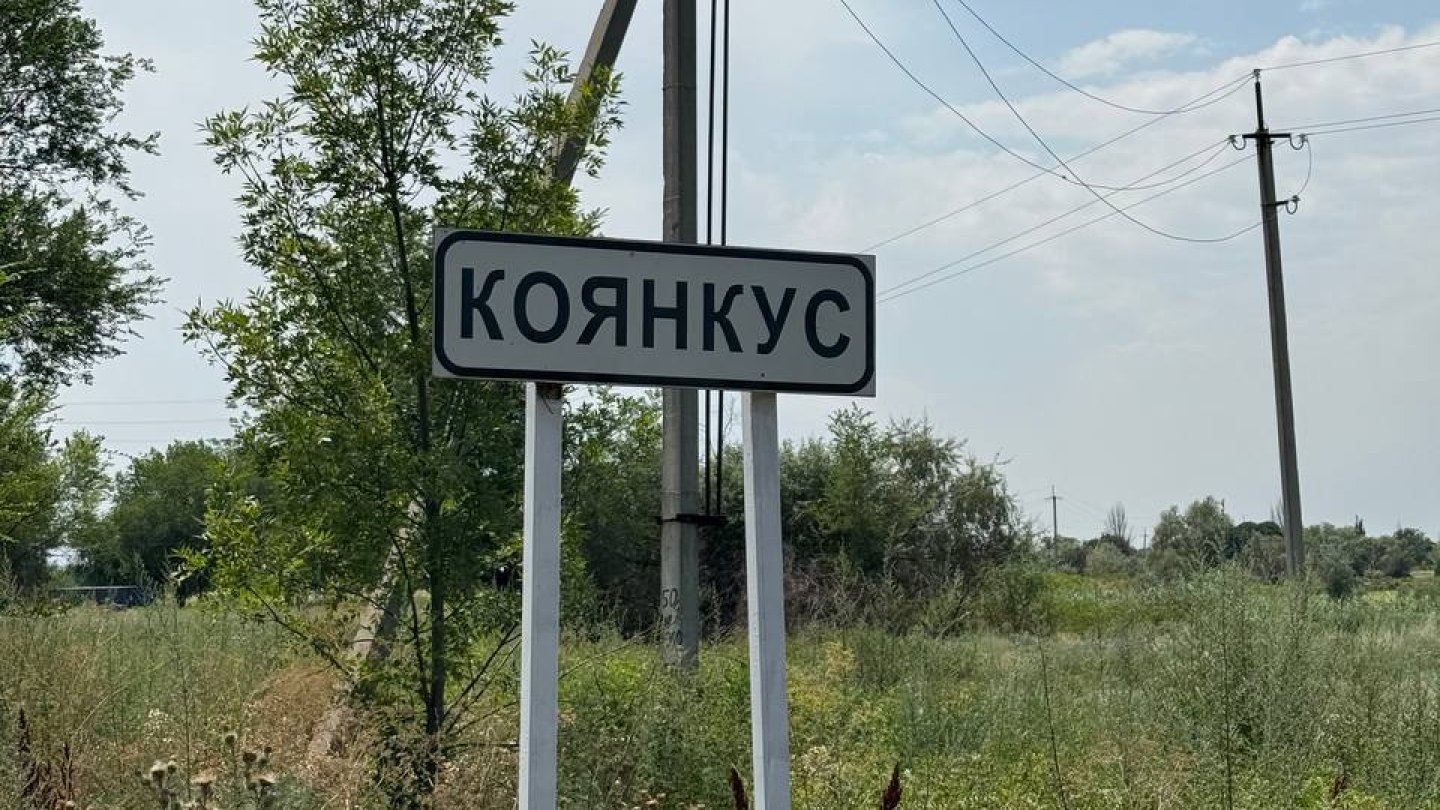 Жалаңаш әйел сексі бейнеленген «Доктор Зайцевоның күнделігі» фильмін қараңыз