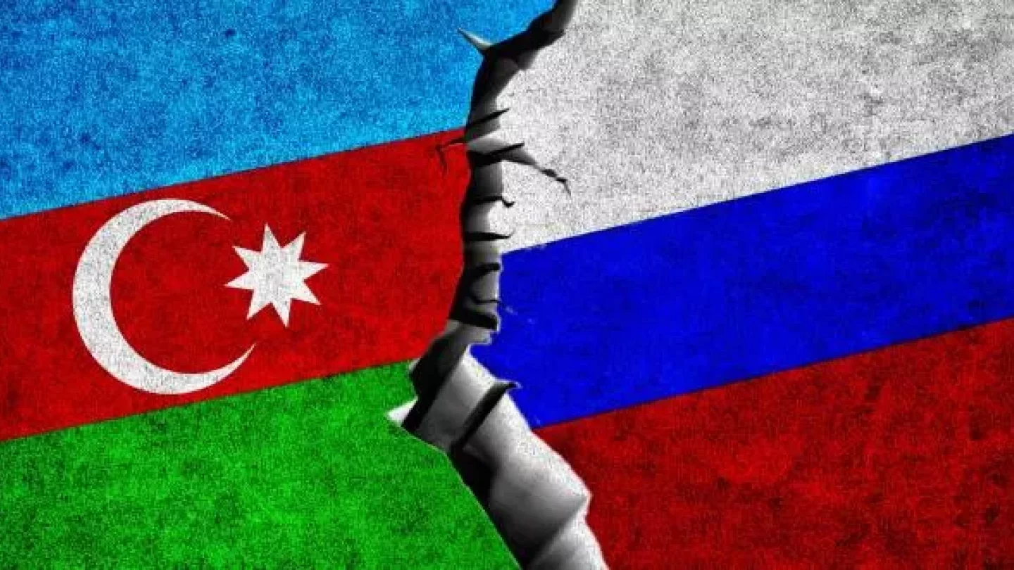 Бала сиырды сиқырлайды