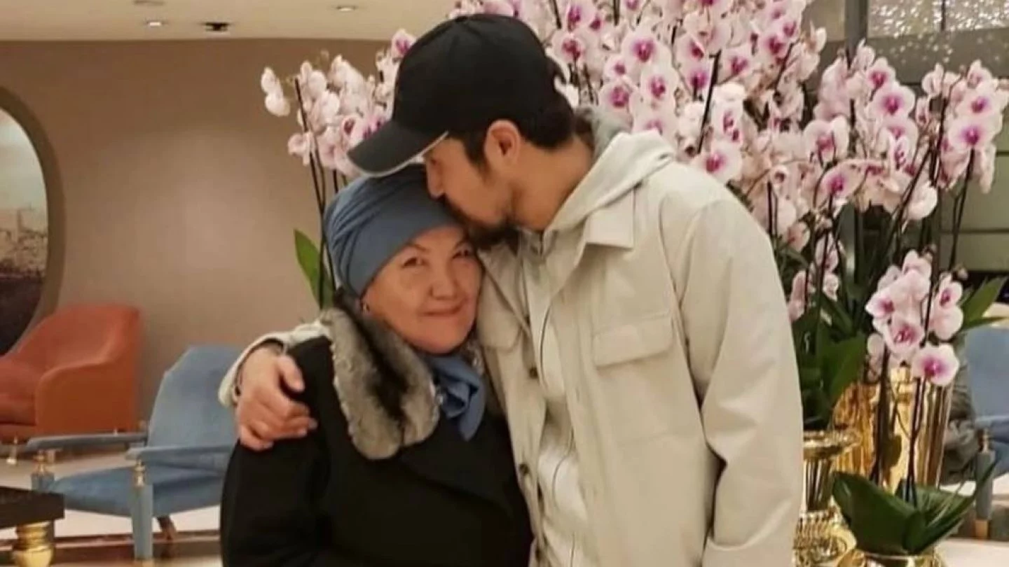 Мас қыздардың фотосуреттері порно