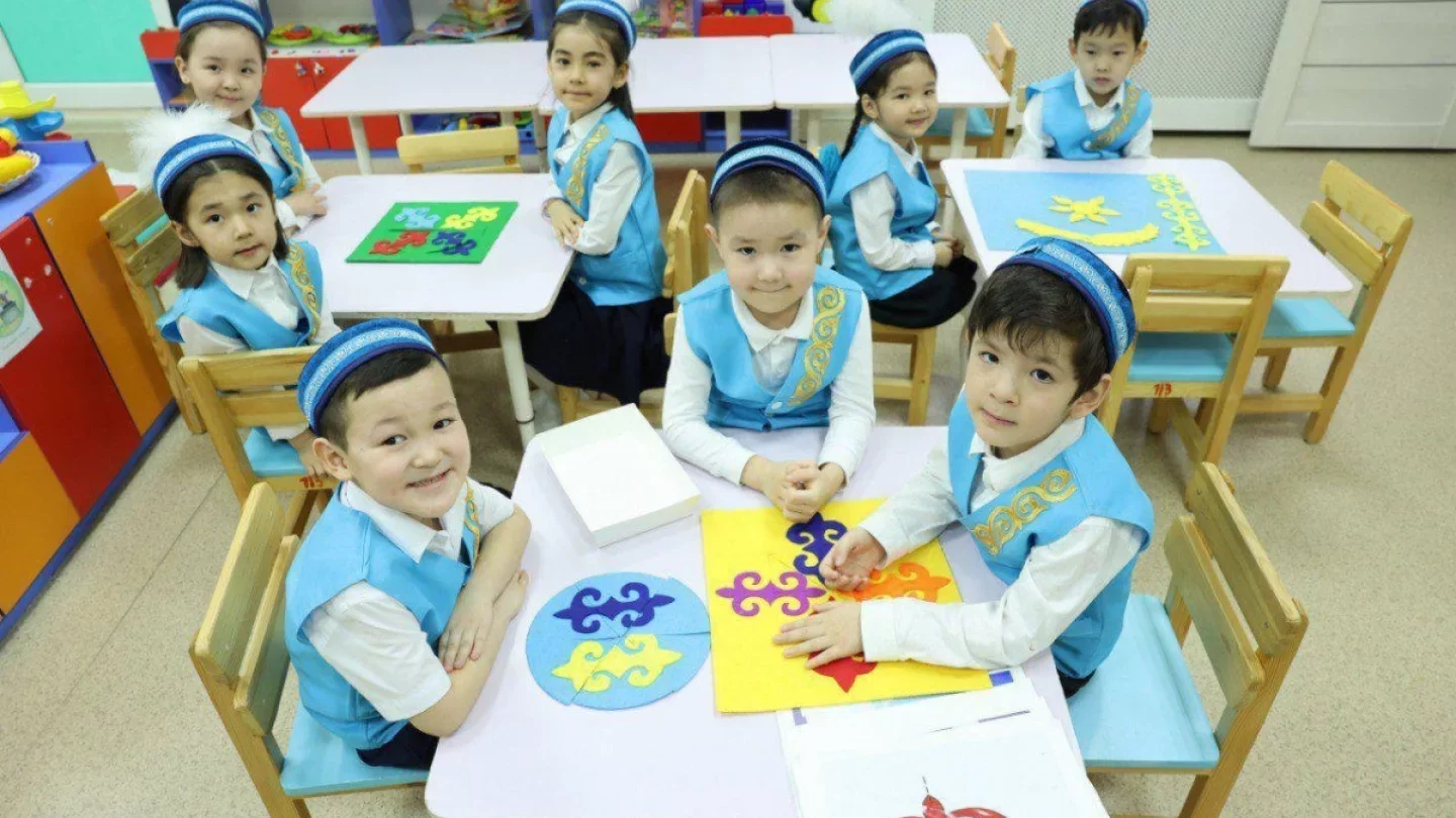 Воронеж облысындағы жезөкше, Рамон ауылы Мұғалім мен оқушының жыныстық қатынасы