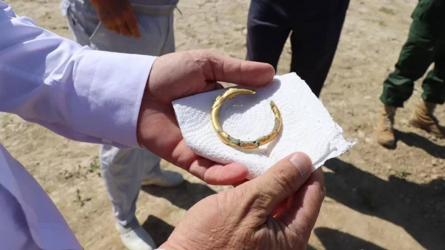 Смотреть порно онлайн: Әкесі өз қызын трахает Кірудегі фотодағы жалаңаш қыздар