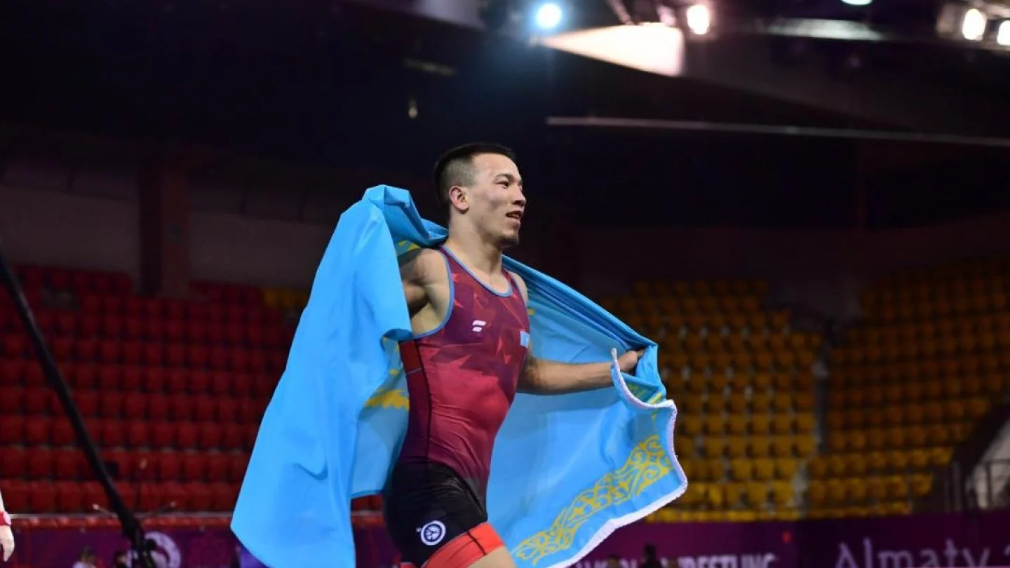 Мастурбациядан алынған әйел шәуетінің жинағы Мастурбациядан алынған әйел шәуетінің жинағы