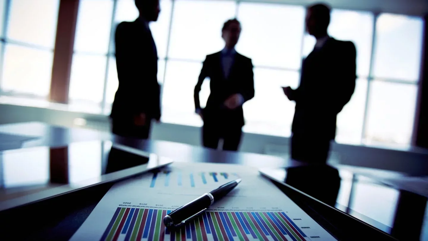 Порно көруге досым келді