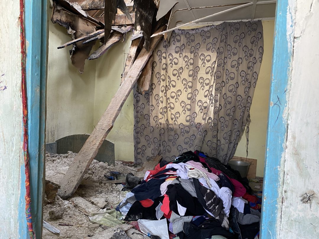 «Теңбеу қыз» фильміндегі порно актриса