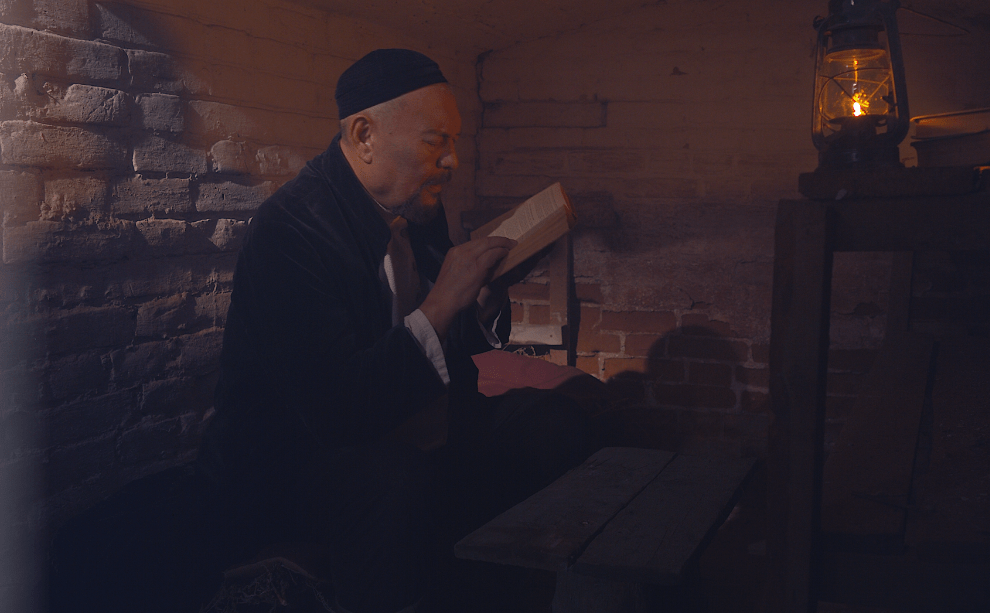 «Абай жолы» телехикаясы: Тәжірбиелі режиссерлердің жолын орап кеткен кім?