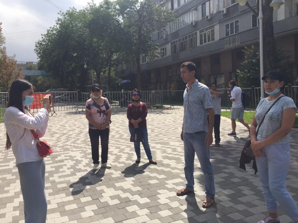 Алматыда «Бауыржан Байбекке садақа» акциясы өтті