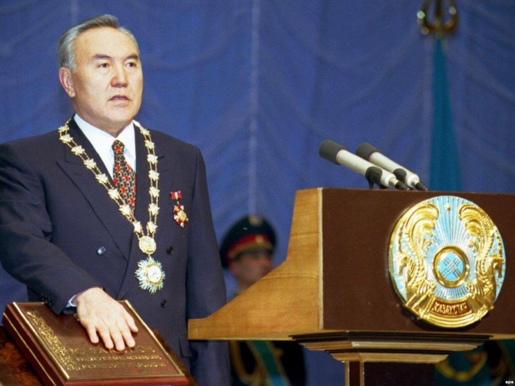 Назарбаевтың сайлаудағы жеңісі һәм өзі қол қойған заңдар