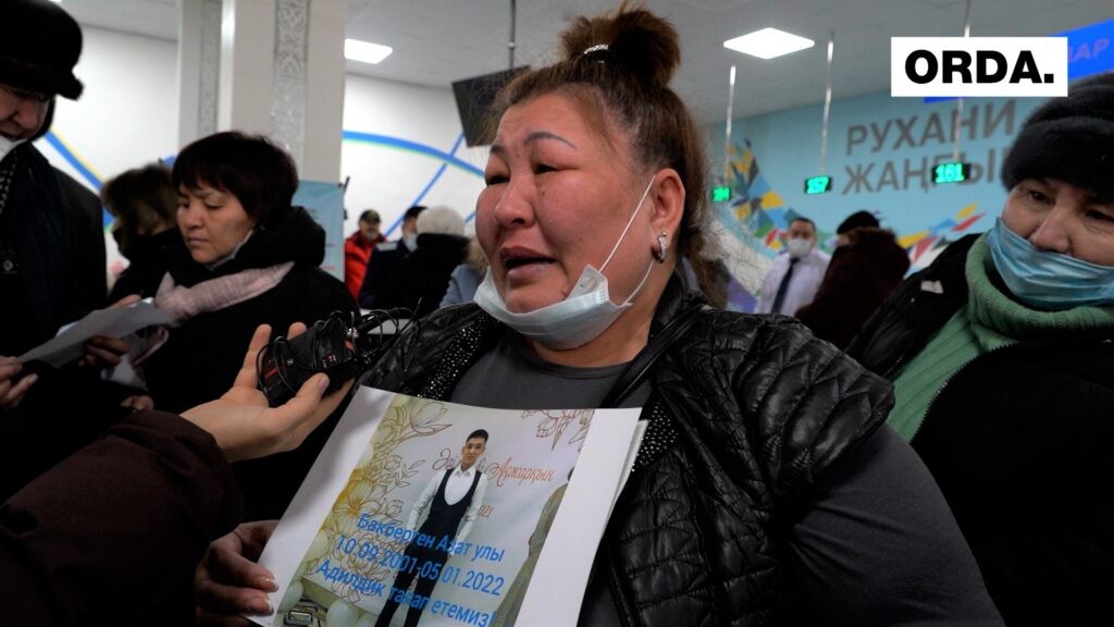 Прокуратурадағы наразылық: Алматы трагедиясында ұсталғандардың туыстары араша сұрады