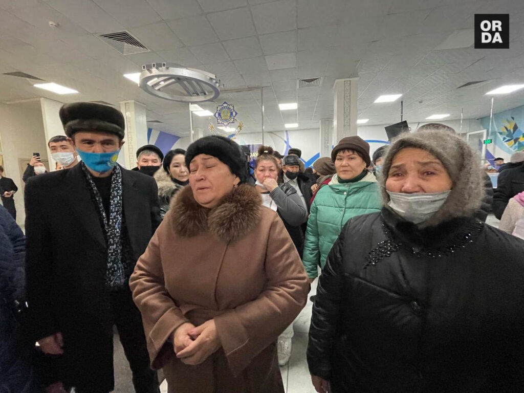 Прокуратурадағы наразылық: Алматы трагедиясында ұсталғандардың туыстары араша сұрады